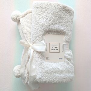 Plush Throw Blanket - Cream Heather Ivory Ulta